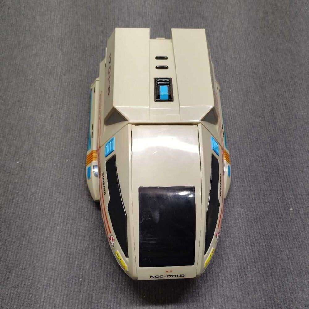 Vintage 1992 Star Trek Playmates Shuttlecraft Goddard 1701-D Commander Riker